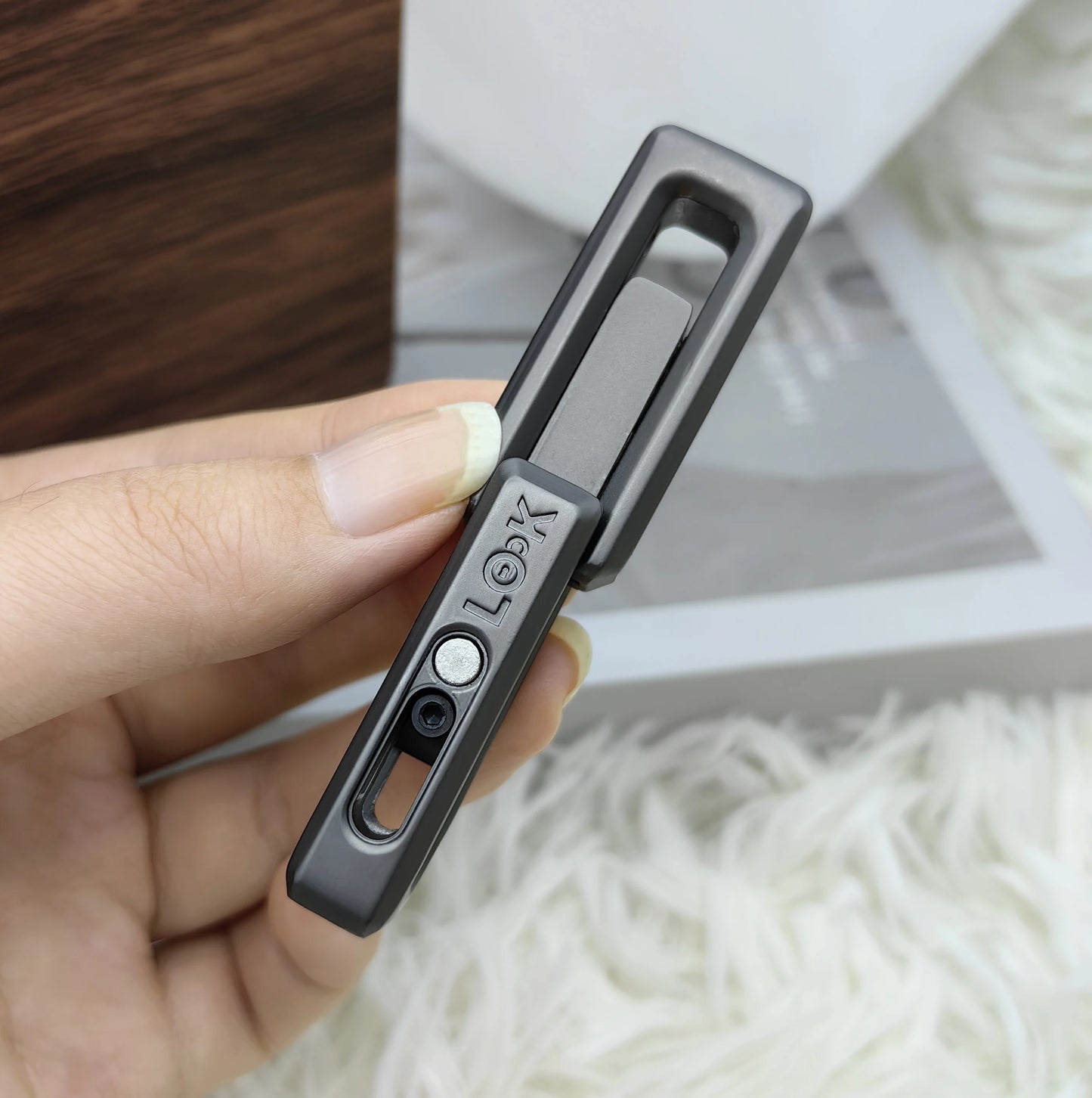 Xlock Magnetic Double Push Fidget – EDC Stress Relief Toy - Titanfidget