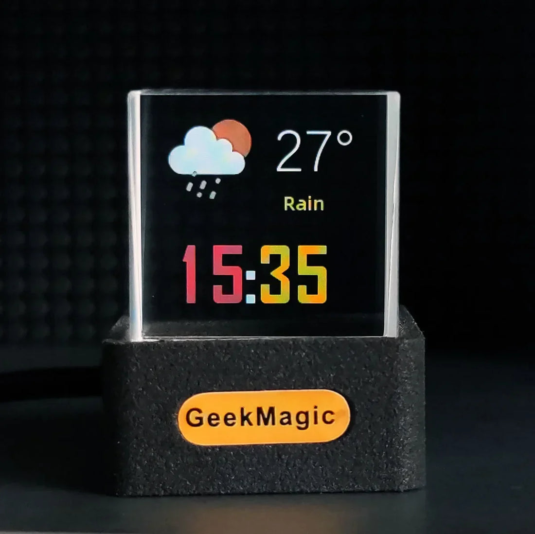 GeekMagic HelloCubic-lite – Futuristic Desktop EDC Prism