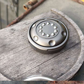 Ratchet Coin push-pull metal EDC fidget pendant – view 3