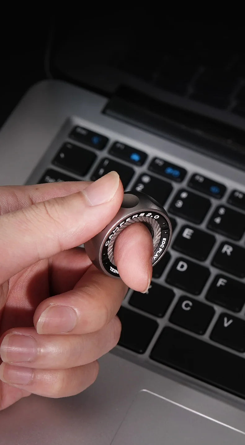 ClickCore Ring – Magnetic Ratchet Fidget Ring - Titanfidget