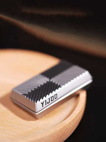 Fidget Unlimited – Magnetic Push Card Gyroscope