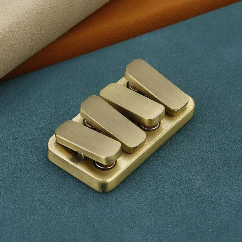 Magnetic Slider Metal Fidget Push Card – EDC Stress Relief Toy with Piano Key Sounds