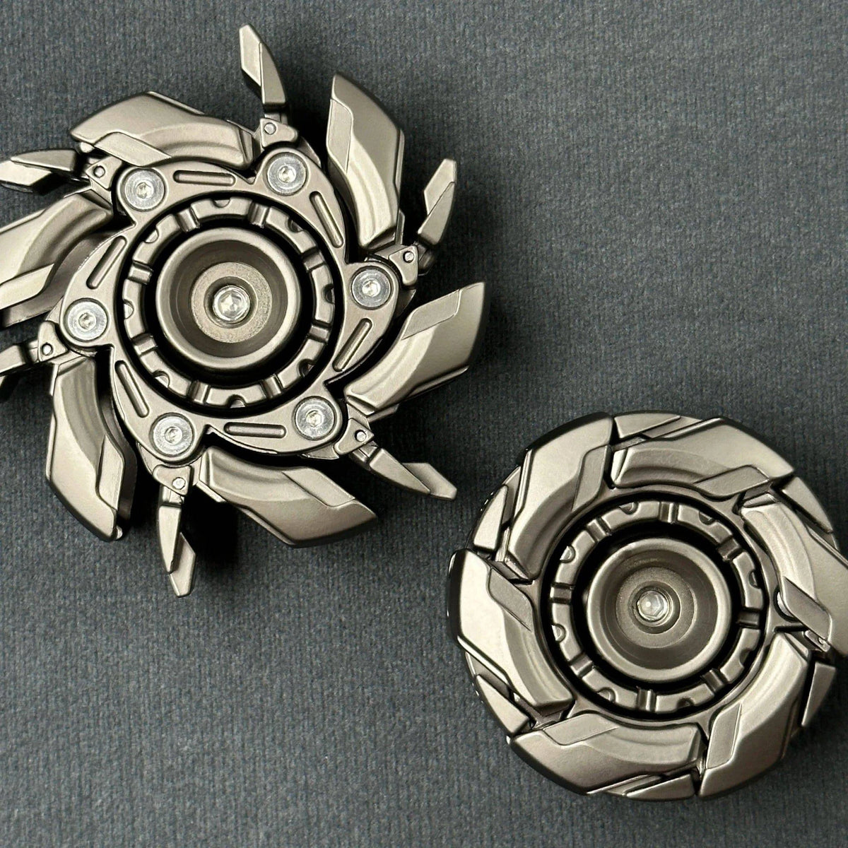 Metal RageBurst 08 armored spinner with linked deployable sections